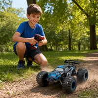 Voiture Télécommandée Électrique 1/16 — Monster Truck Q105 Haute Vitesse 4WD