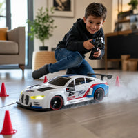Voiture Télécommandée Enfant Drift GTR 4x4 Blanche 1:24 avec Boîte Cadeau